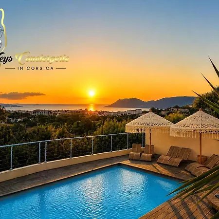 12 Pers Au Centre De Porto-vecchio Avec Piscine Porto-Vecchio (Corsica)
